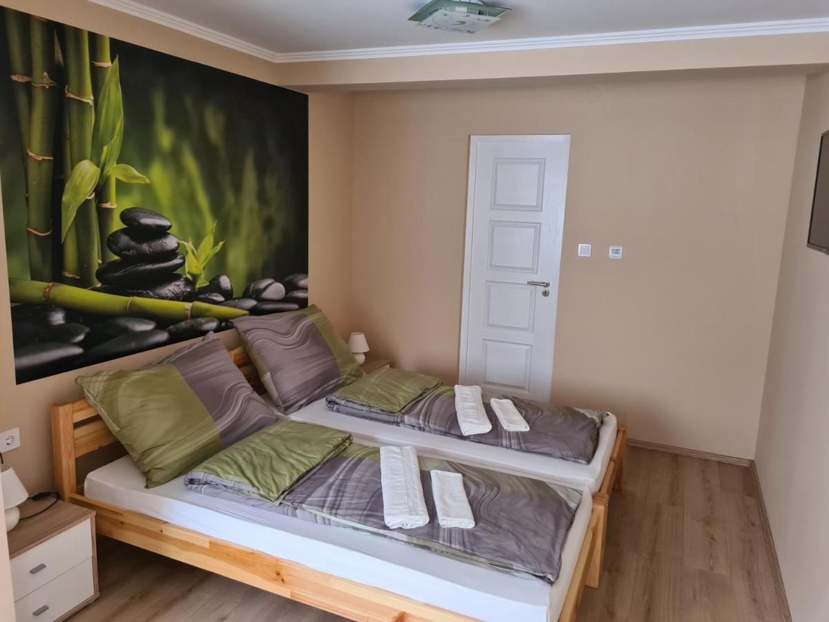 Napfeny Apartman Makó Dış mekan fotoğraf