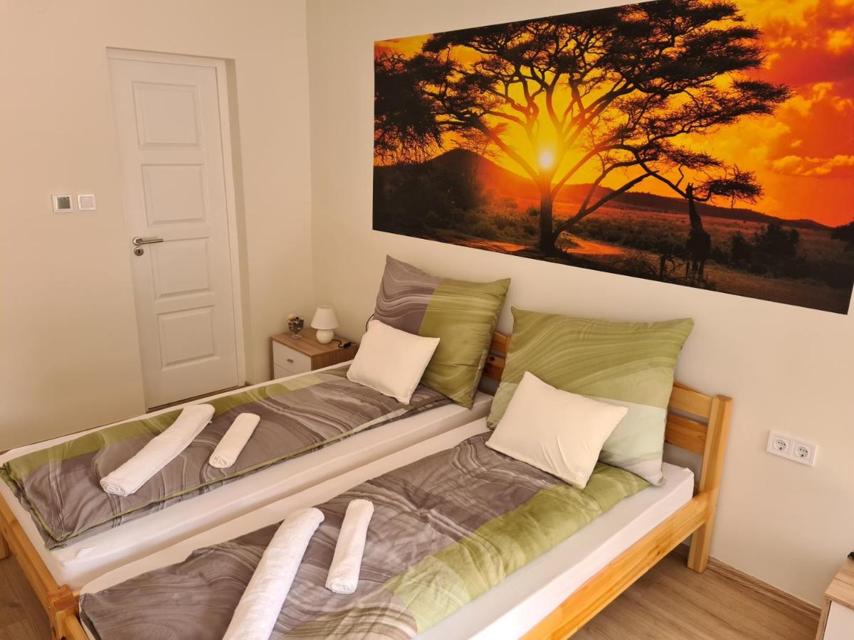 Napfeny Apartman Makó Dış mekan fotoğraf